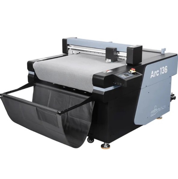 DTF Station Arc 136 Flatbed Cutter